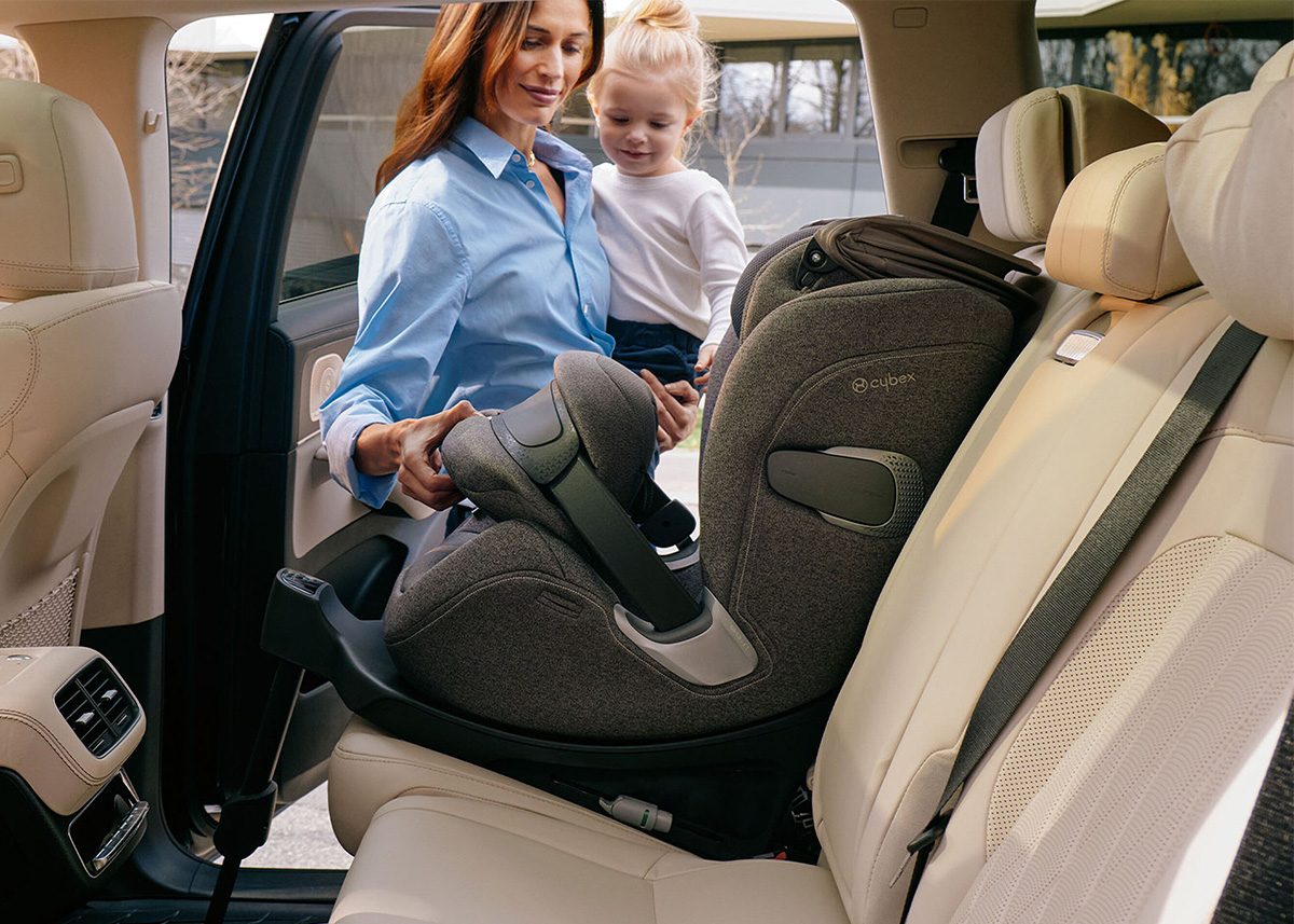 CYBEX Anoris T2 i-Size Airbag-Kindersitz bei baby&family – 50% mehr Schutz, von 76 bis 125 cm