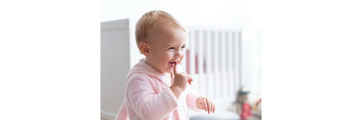 Wie erkenne ich, ob mein Baby zahnt? – Typische Anzeichen und Tipps - 