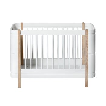 Oliver Furniture - Wood Mini+ Babybett (68 x 122 cm) Weiß / Eiche