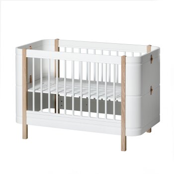 Oliver Furniture - Wood Mini+ Babybett (68 x 122 cm) Weiß / Eiche