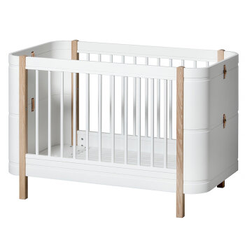 Oliver Furniture - Wood Mini+ Babybett inkl. Umbauset Juniorbett (68 x 122 / 162 cm) Weiß / Eiche