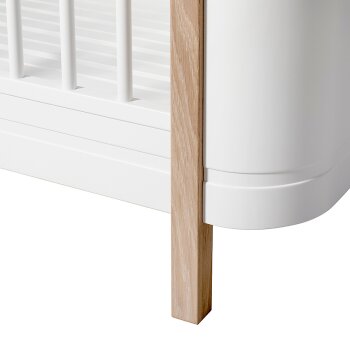 Oliver Furniture - Wood Mini+ Babybett inkl. Umbauset Juniorbett, 68x122/162 cm, Weiß / Eiche