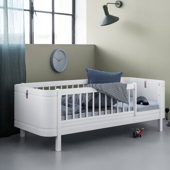 Oliver Furniture - Wood Mini+ Babybett inkl. Umbauset Juniorbett (68 x 122 / 162 cm) Weiß