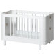 Oliver Furniture - Wood Mini+ Babybett inkl. Umbauset Juniorbett (68 x 122 / 162 cm) Weiß