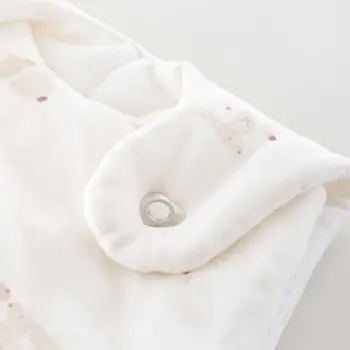 Träumeland - Baby-Ganzjahresschlafsack LIEBMICH Hophop Bunny beige Gr. 56/62
