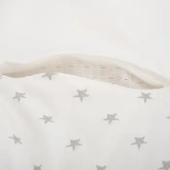 Träumeland - Baby-Ganzjahresschlafsack LIEBMICH Sternchen grau Gr. 56/62