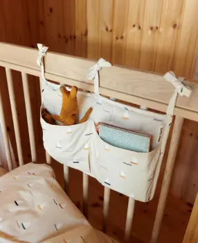 Oliver Furniture - Dear April - Polly Betttasche, Pond boats