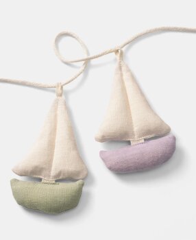 Oliver Furniture - Dear April - Gala Girlande Boote (150 cm)