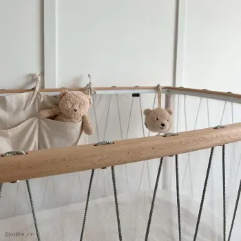 Charlie Crane - KIMI Babybett mit BIO-Matratze (60 x 120 cm) Buche grün
